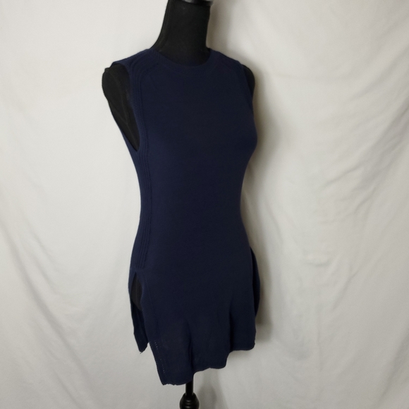Athleta Navy Blue Sleeveless Side Slit Tunic Size XXS - Picture 4 of 10